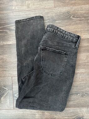 Old Navy Women's High Rise Black Washed Jeans